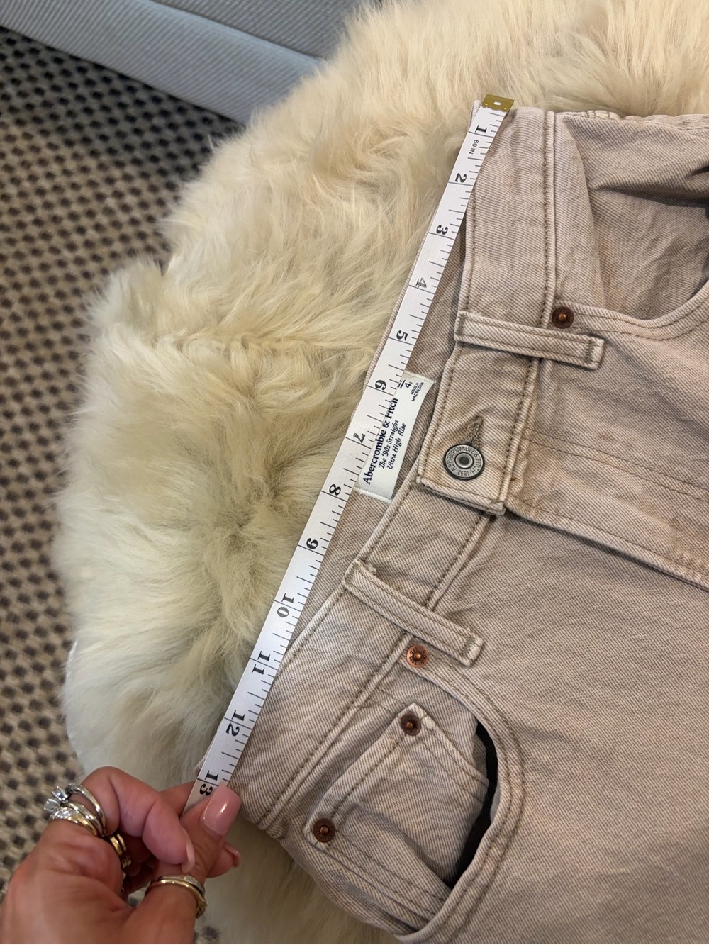 Abercrombie & Fitch Curve Love 90s Straight Ultra High-Rise Jeans Beige 27 - Picture 9 of 9